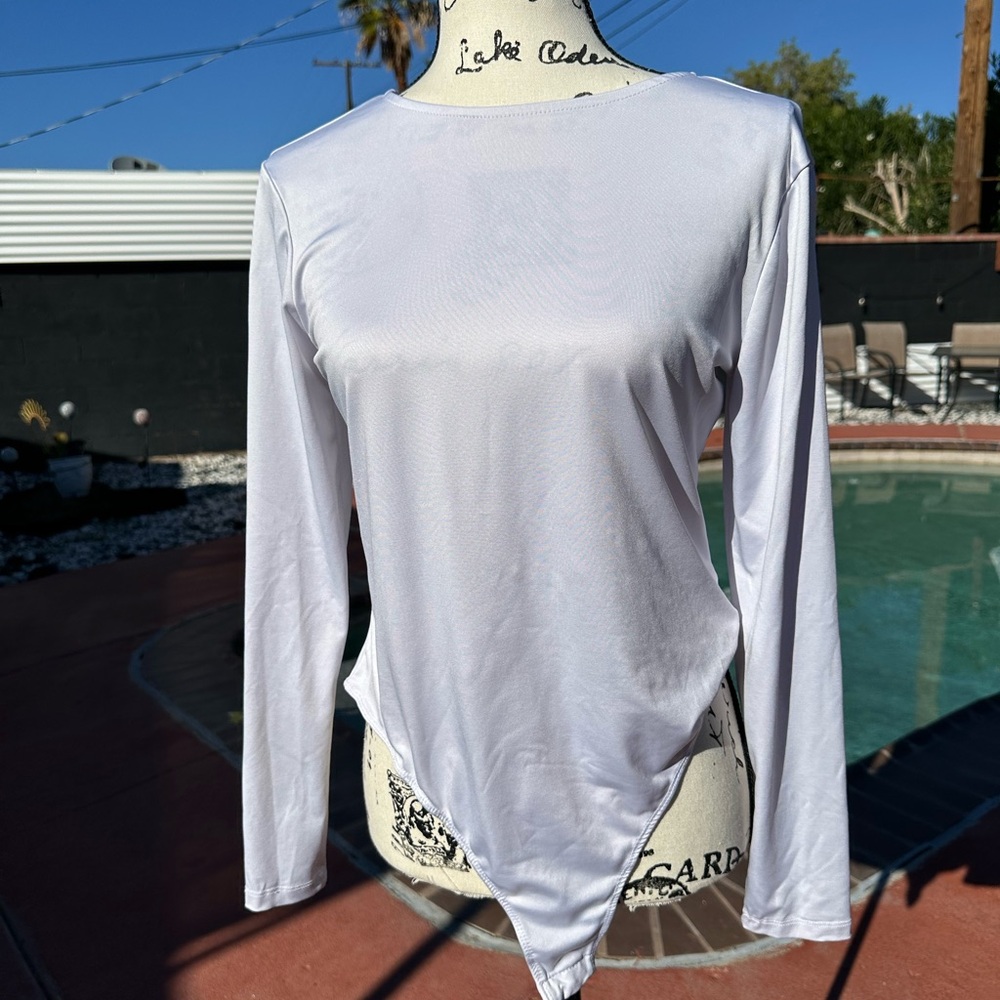 Elegant White Long Sleeve Bodysuit